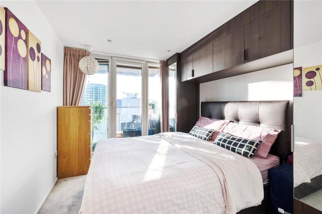 Two Bedroom Apartment - London Excel Stays Buitenkant foto