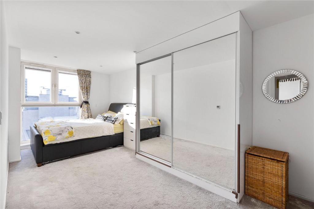 Two Bedroom Apartment - London Excel Stays Buitenkant foto
