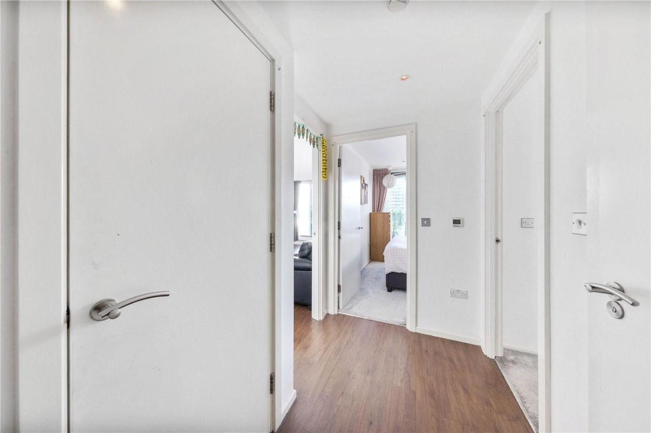 Two Bedroom Apartment - London Excel Stays Buitenkant foto